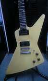 1984 gibson explorer 2.jpg